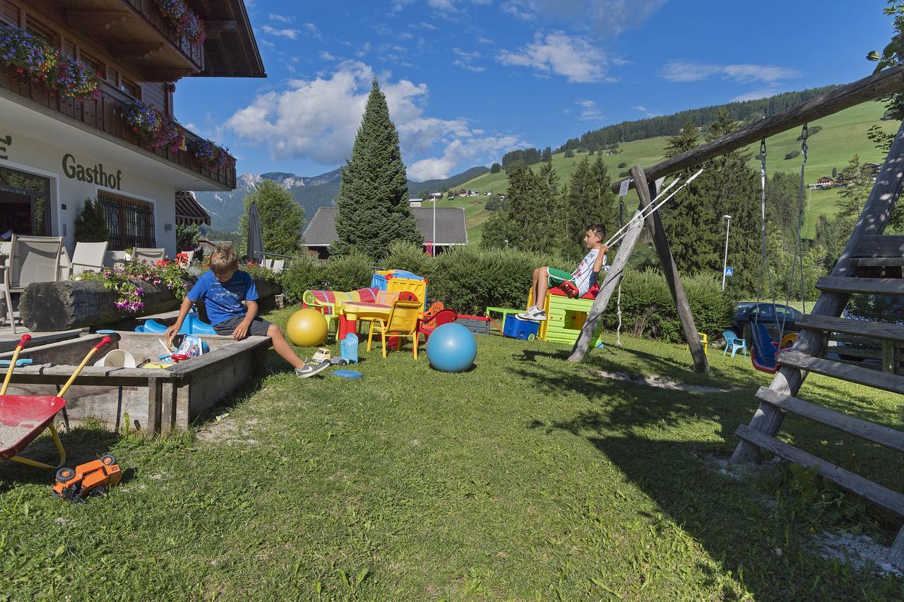 Gasthof Tuscherhof Braies  Exterior photo