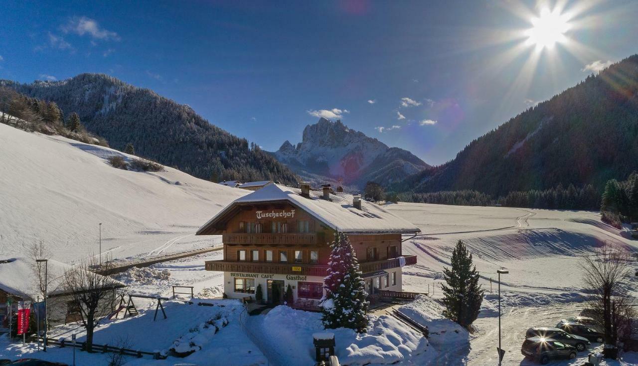 Gasthof Tuscherhof Braies  Exterior photo